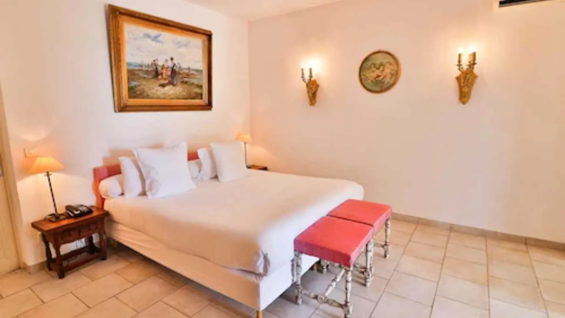 Le Mas Bellevue Saint-Tropez 4*,