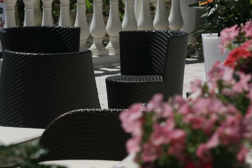 Le Mas Bellevue Saint-Tropez 4*,