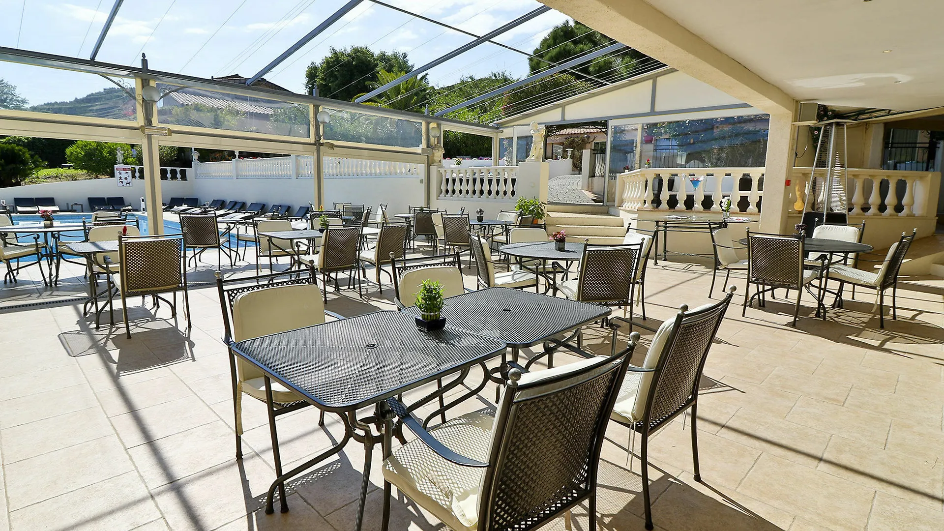 **** Hotel Le Mas Bellevue Saint-Tropez France