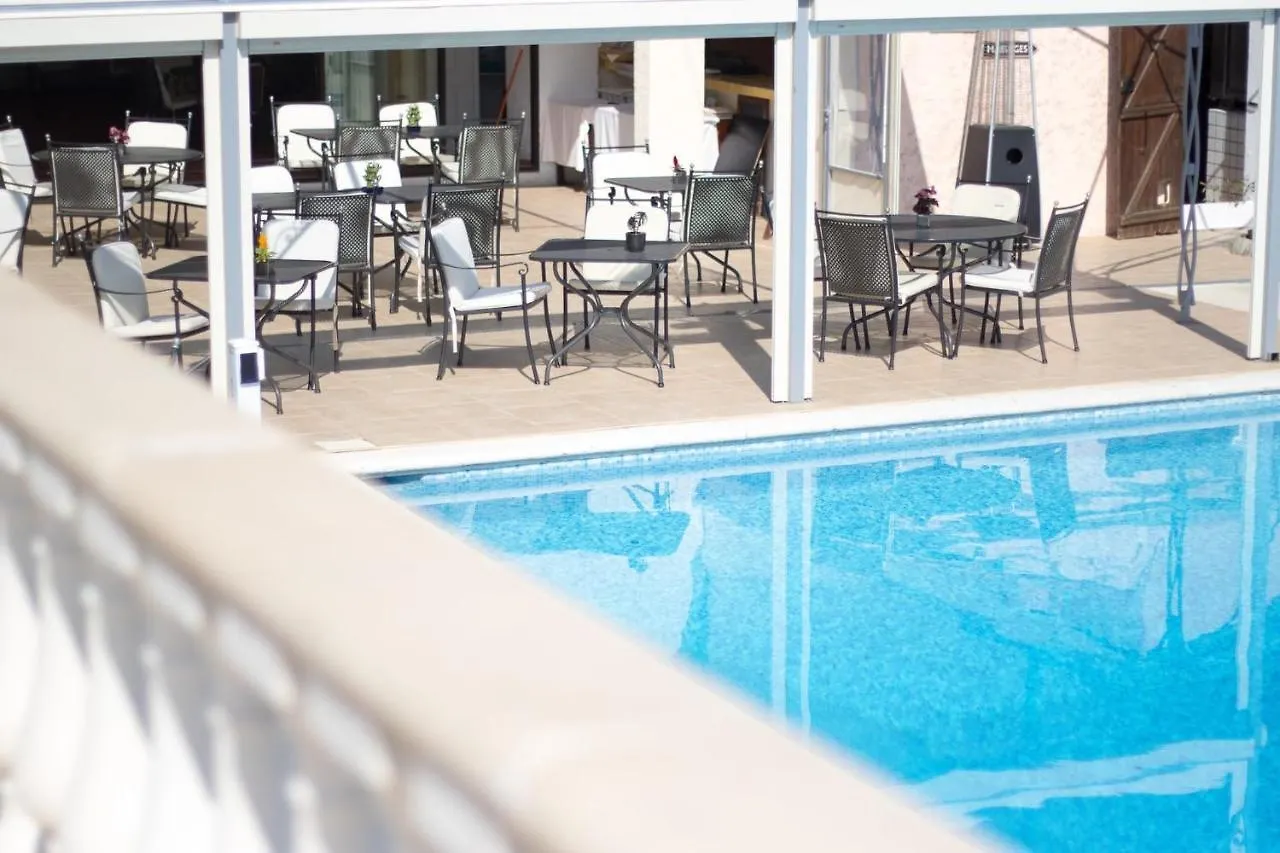 Le Mas Bellevue Saint-Tropez 4*,