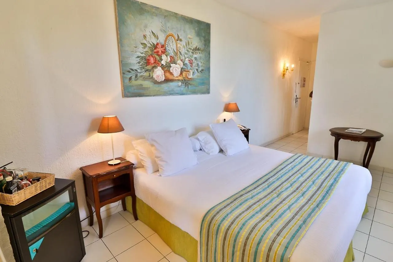 Le Mas Bellevue Saint-Tropez 4*,
