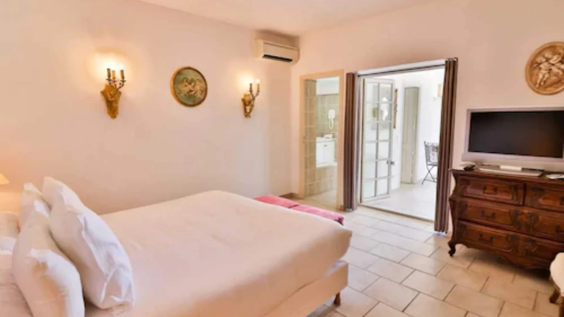 **** Hotel Le Mas Bellevue Saint-Tropez France