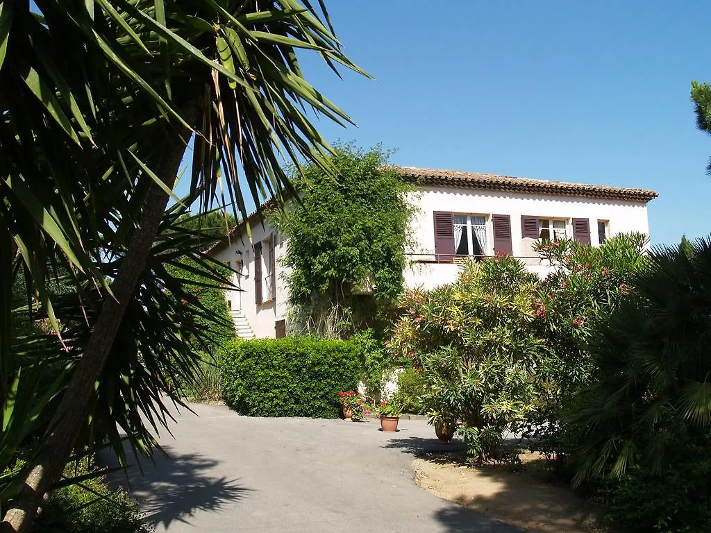 Le Mas Bellevue Saint-Tropez 4*,